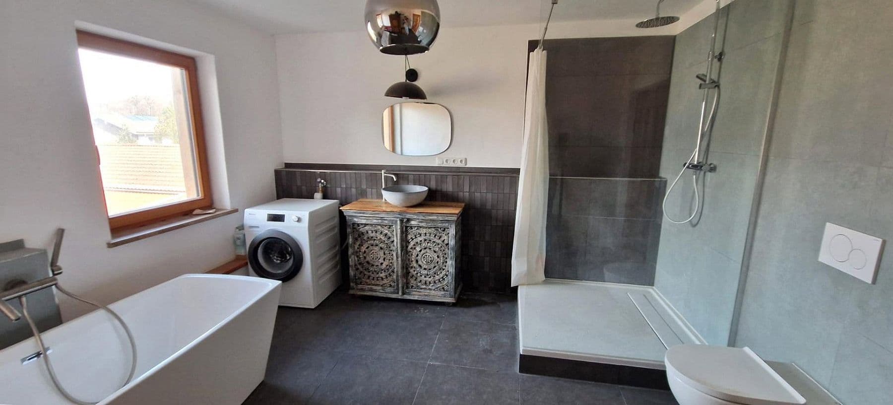 Prodej domu 218 m², pozemek 500 m², Bergen, Bavorsko Prodej domu 218 m², pozemek 500 m², Bergen, Bavorsko