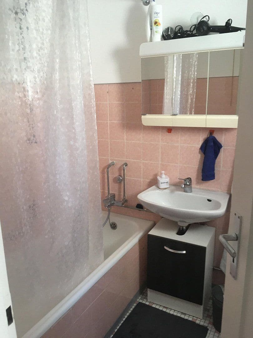 Prodej domu 122 m², pozemek 234 m², St.-Gebhard-Str. 12, Weingarten, Bádensko-Württembersko Prodej domu 122 m², pozemek 234 m², St.-Gebhard-Str. 12, Weingarten, Bádensko-Württembersko