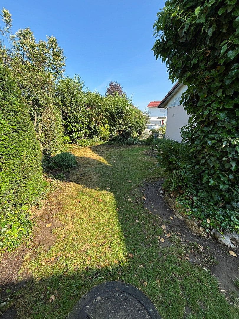 Pronájem domu 130 m², pozemek 270 m², Neuburg an der Donau, Bavorsko Pronájem domu 130 m², pozemek 270 m², Neuburg an der Donau, Bavorsko