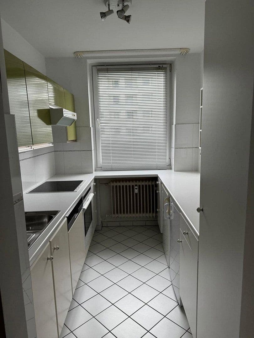 Prodej bytu 2+1 70 m², Denninger Str., München, Bavorsko Prodej bytu 2+1 70 m², Denninger Str., München, Bavorsko