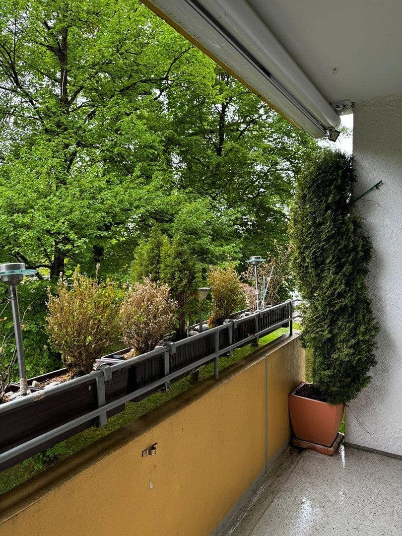 Prodej bytu 2+1 70 m², Denninger Str., München, Bavorsko Prodej bytu 2+1 70 m², Denninger Str., München, Bavorsko