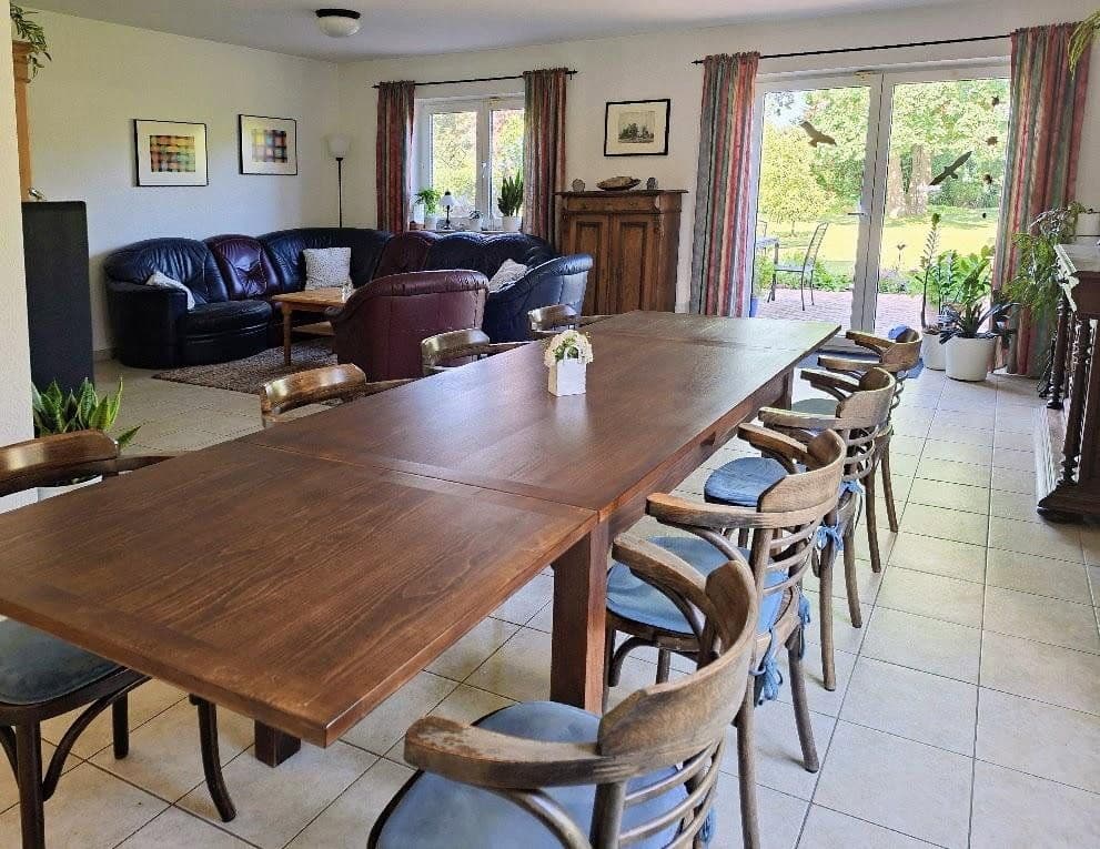 Prodej domu 184 m², pozemek 1.122 m², Geschwister-Scholl-Straße 29, Falkensee, Braniborsko Prodej domu 184 m², pozemek 1.122 m², Geschwister-Scholl-Straße 29, Falkensee, Braniborsko