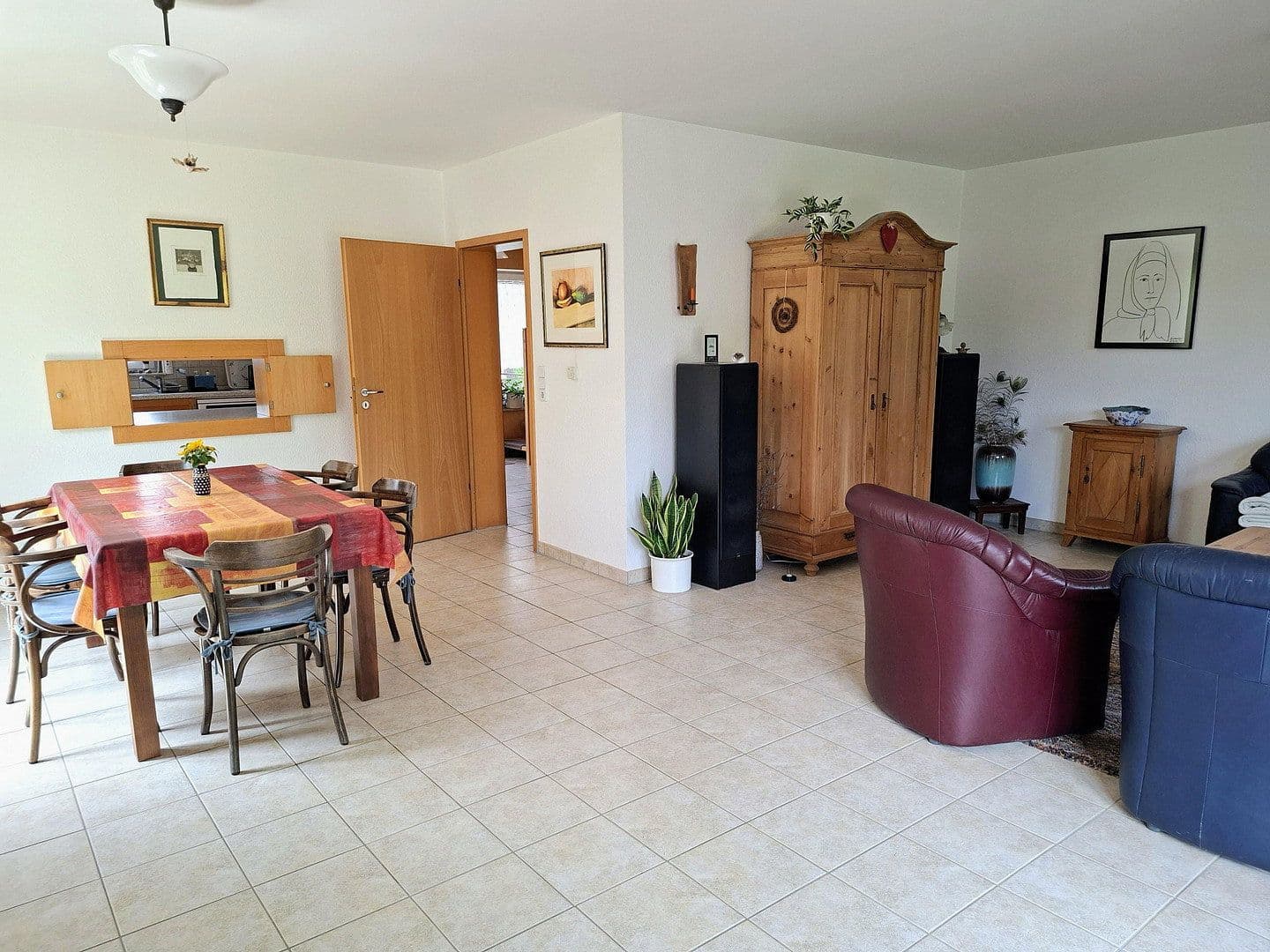 Prodej domu 184 m², pozemek 1.122 m², Falkensee, Braniborsko Prodej domu 184 m², pozemek 1.122 m², Falkensee, Braniborsko