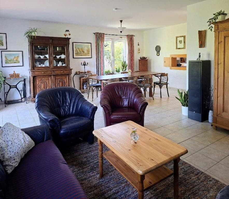 Prodej domu 184 m², pozemek 1.122 m², Geschwister-Scholl-Straße 29, Falkensee, Braniborsko Prodej domu 184 m², pozemek 1.122 m², Geschwister-Scholl-Straße 29, Falkensee, Braniborsko