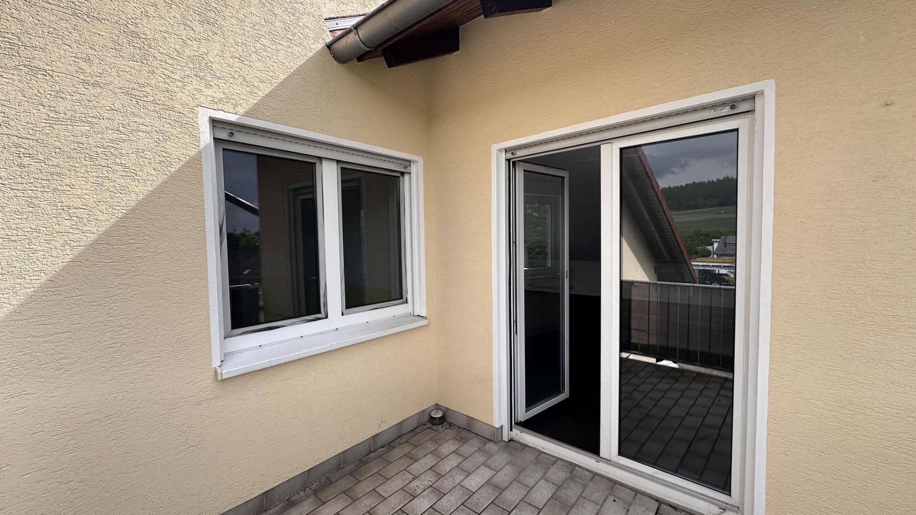 Pronájem bytu 2+1 82 m², Bad Emstal, Hessen Pronájem bytu 2+1 82 m², Bad Emstal, Hessen