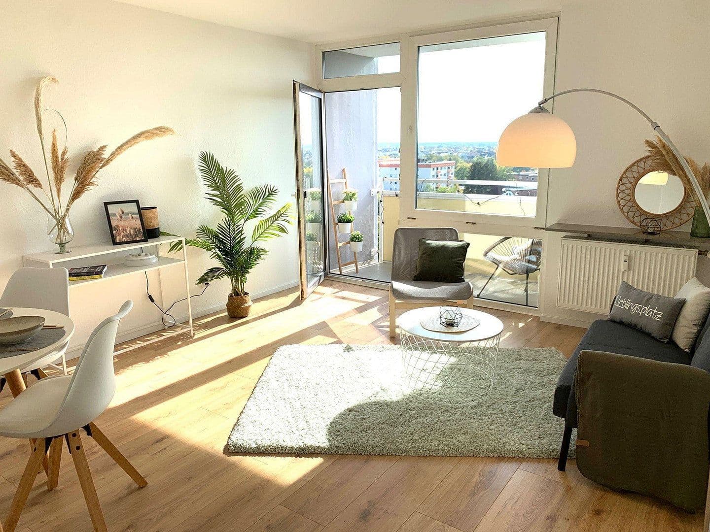 Prodej bytu 4+1 105 m², Etzmattenstraße 22, Freiburg im Breisgau-Tiengen, Bádensko-Württembersko Prodej bytu 4+1 105 m², Etzmattenstraße 22, Freiburg im Breisgau-Tiengen, Bádensko-Württembersko