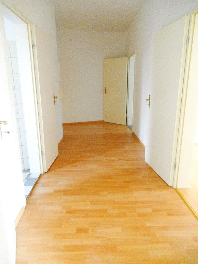 Pronájem bytu 3+1 69 m², Südstr. 64, Leipzig, Sasko Pronájem bytu 3+1 69 m², Südstr. 64, Leipzig, Sasko