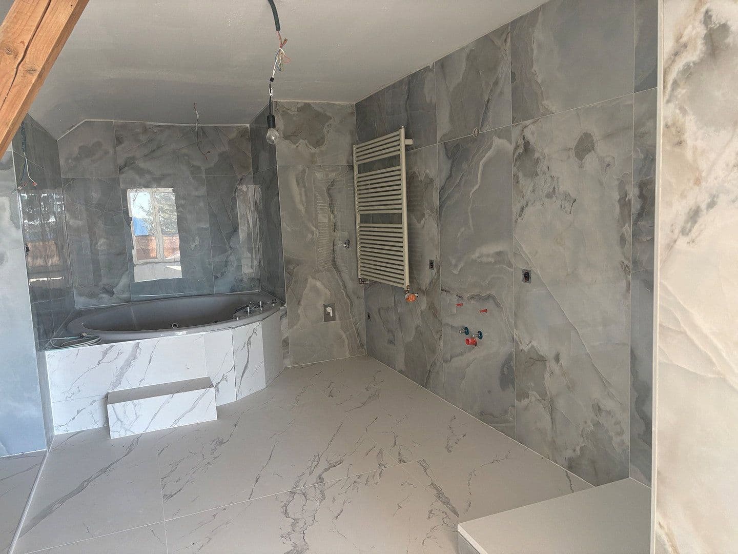 Prodej domu 453 m², pozemek 1.367 m², Hochwechsellifte, Waldbach-Mönichwald, Štýrsko Prodej domu 453 m², pozemek 1.367 m², Hochwechsellifte, Waldbach-Mönichwald, Štýrsko