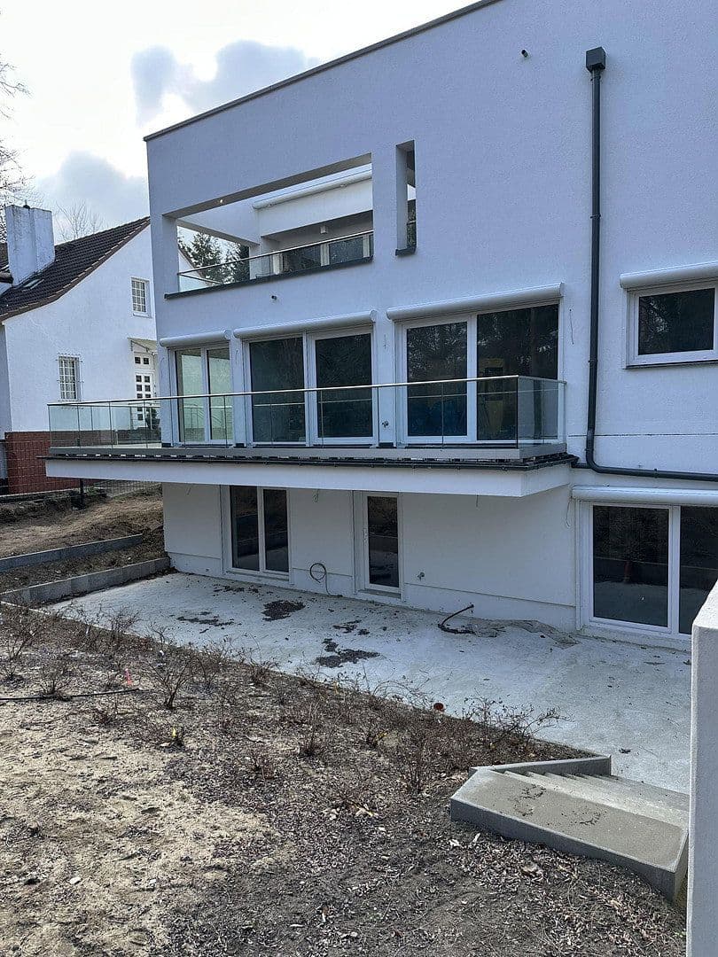 Prodej bytu 4+1 190 m², Rauschener Allee 4, Berlin, Berlín Prodej bytu 4+1 190 m², Rauschener Allee 4, Berlin, Berlín