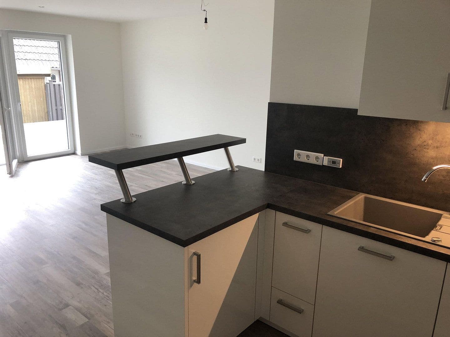 Pronájem bytu 2+1 79 m², Elbuferstr. 22 b, Marschacht, Dolní Sasko Pronájem bytu 2+1 79 m², Elbuferstr. 22 b, Marschacht, Dolní Sasko