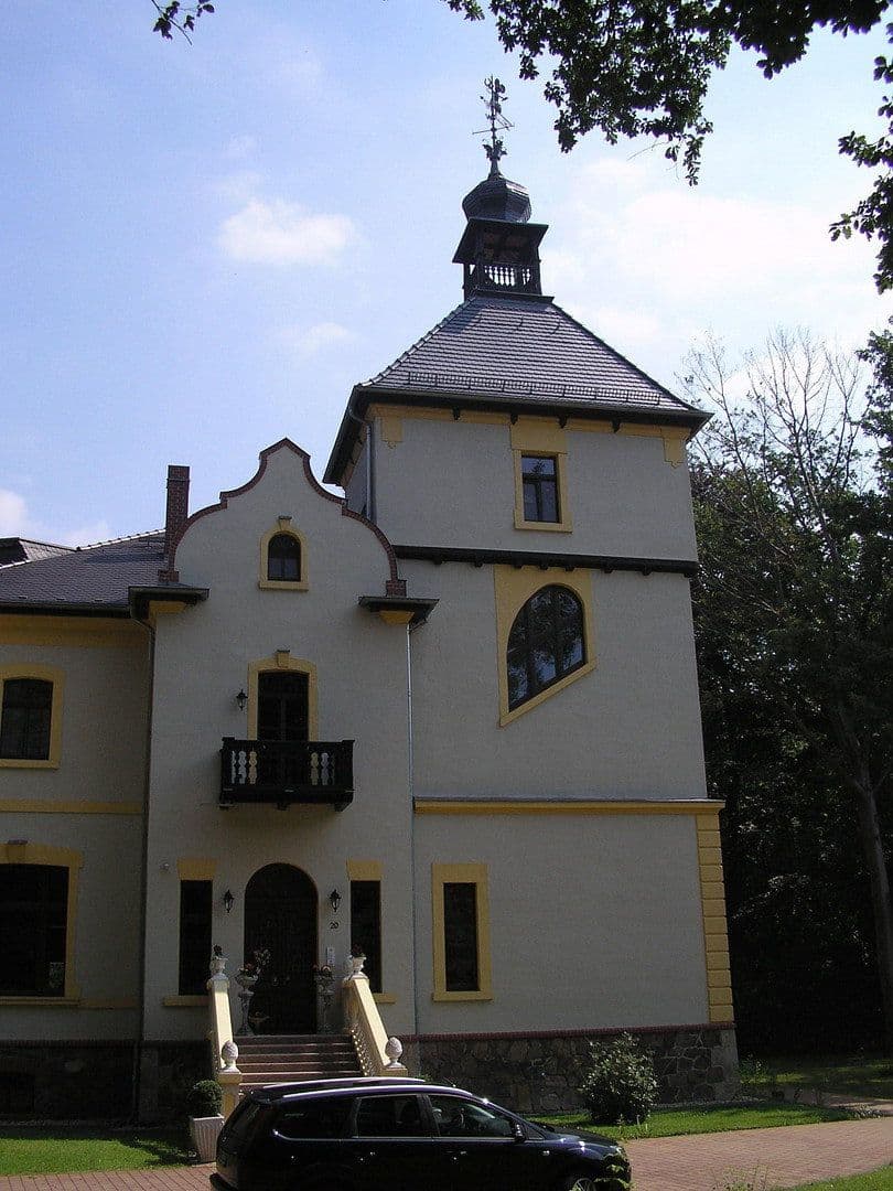 Pronájem bytu 4+kk 210 m², Bennewitz, Sasko Pronájem bytu 4+kk 210 m², Bennewitz, Sasko