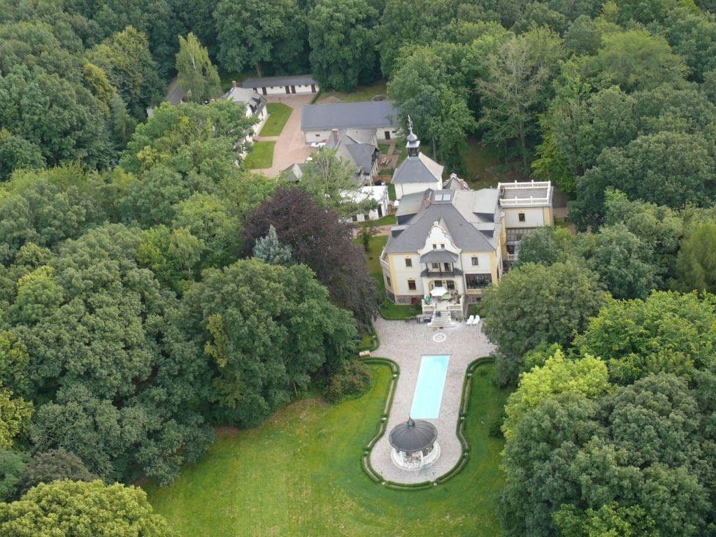 Pronájem bytu 4+kk 210 m², Bennewitz, Sasko Pronájem bytu 4+kk 210 m², Bennewitz, Sasko