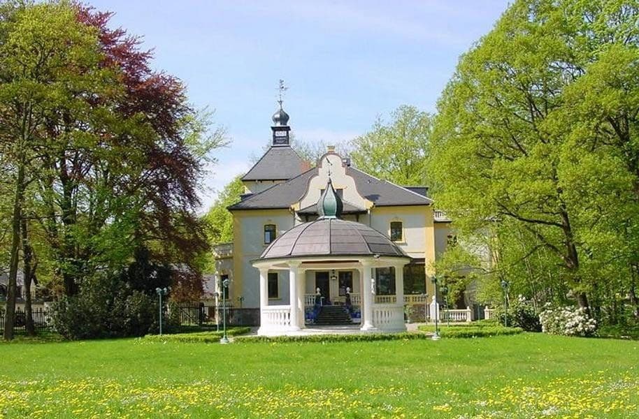 Pronájem bytu 4+kk 210 m², Bennewitz, Sasko Pronájem bytu 4+kk 210 m², Bennewitz, Sasko