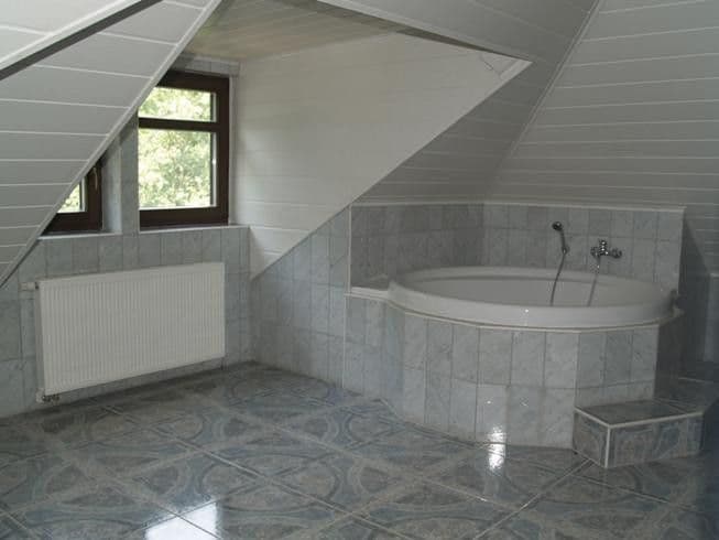 Pronájem bytu 4+kk 210 m², Bennewitz, Sasko Pronájem bytu 4+kk 210 m², Bennewitz, Sasko