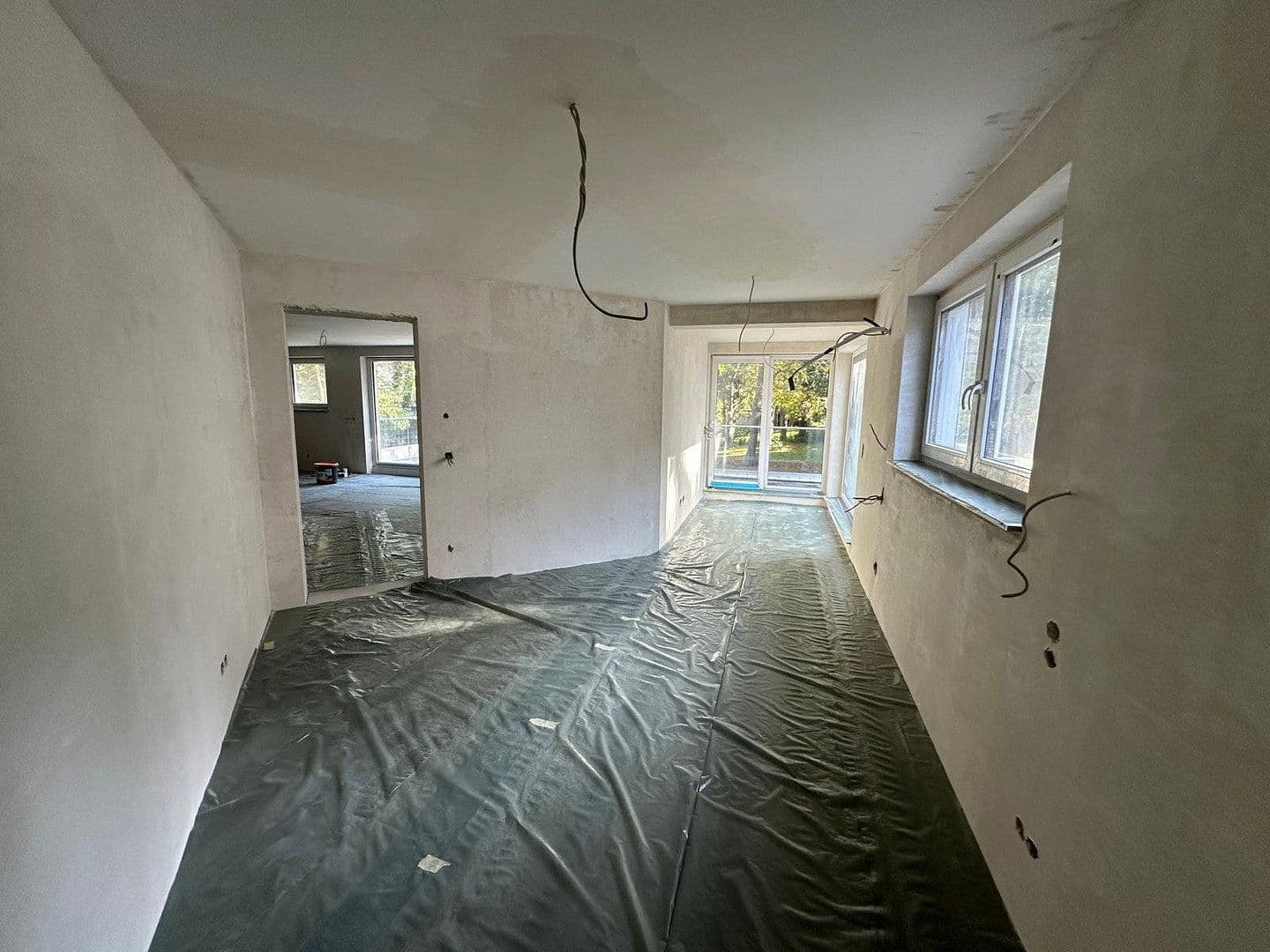 Pronájem bytu 4+1 190 m², Rauschener Allee 4, Berlin, Berlín Pronájem bytu 4+1 190 m², Rauschener Allee 4, Berlin, Berlín