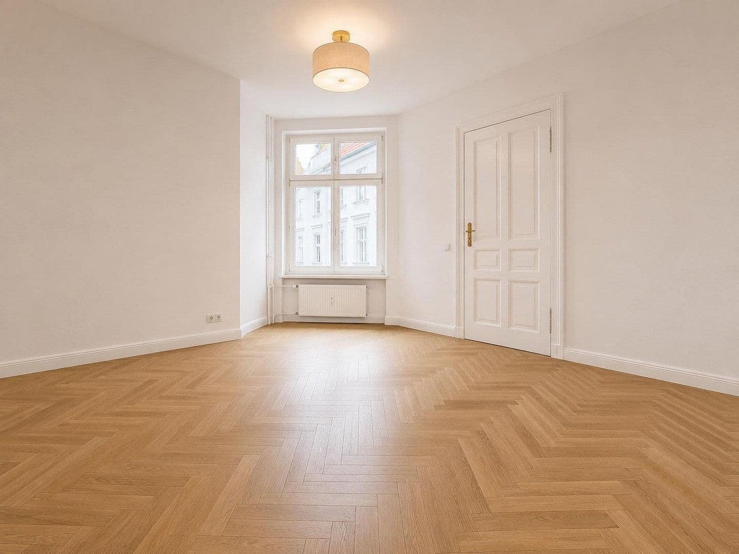 Prodej bytu 3+1 86 m², Berlin, Berlín Prodej bytu 3+1 86 m², Berlin, Berlín