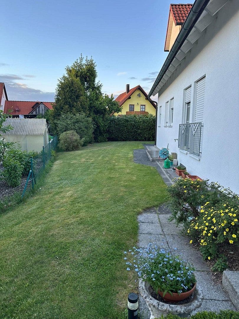 Pronájem bytu 4+kk 121 m², Muhr am See, Bavorsko Pronájem bytu 4+kk 121 m², Muhr am See, Bavorsko