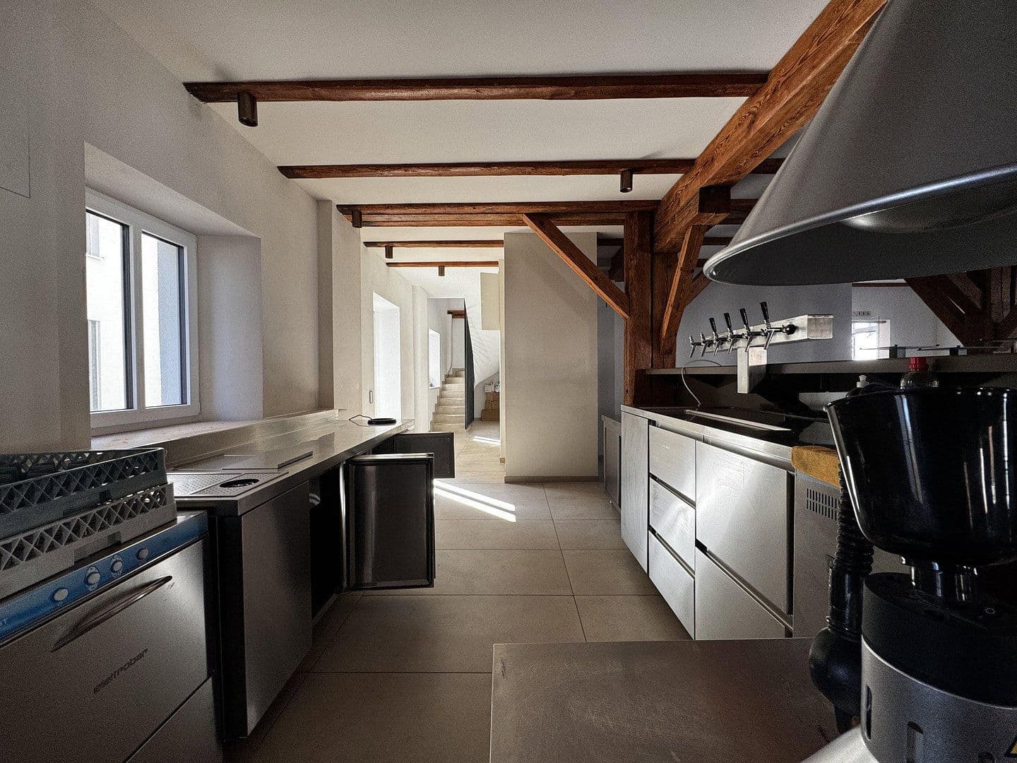 Pronájem nebytového prostoru 453 m², Dinauer Straße 1, Kallmünz, Bavorsko Pronájem nebytového prostoru 453 m², Dinauer Straße 1, Kallmünz, Bavorsko