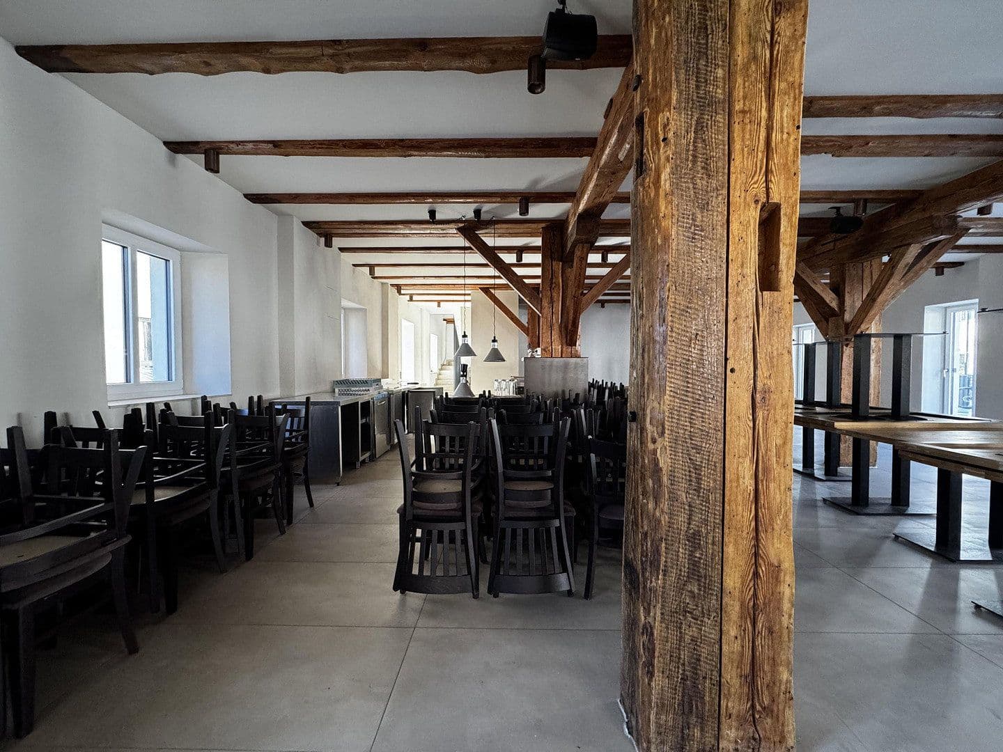 Pronájem nebytového prostoru 453 m², Dinauer Straße 1, Kallmünz, Bavorsko Pronájem nebytového prostoru 453 m², Dinauer Straße 1, Kallmünz, Bavorsko