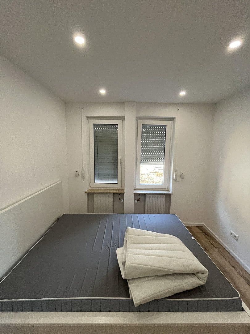 Pronájem bytu 13 m², Viernheim, Hessen Pronájem bytu 13 m², Viernheim, Hessen