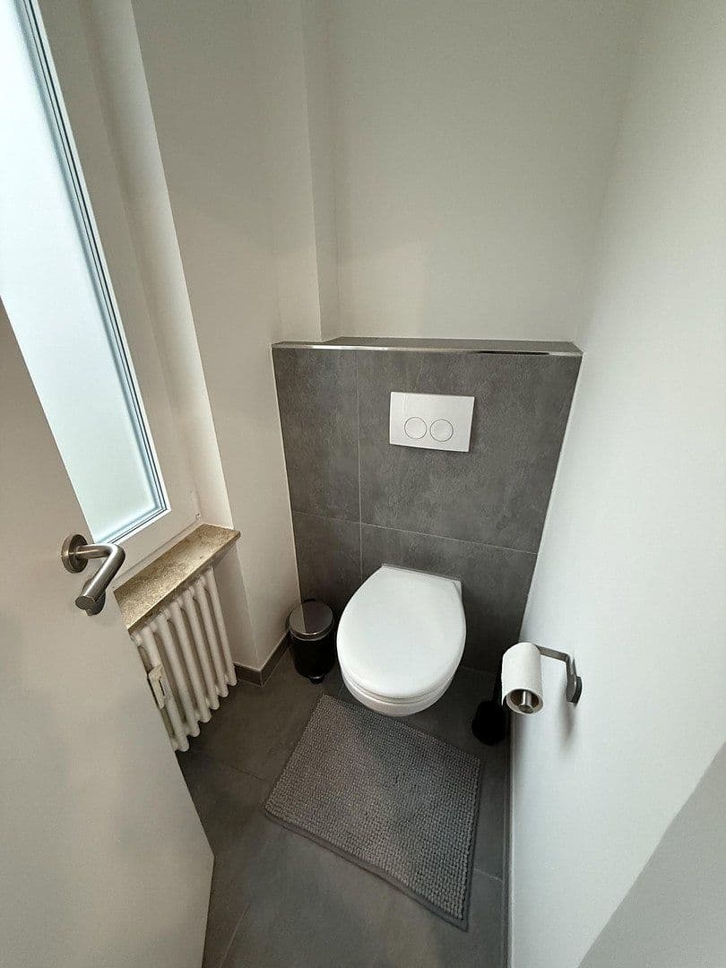 Pronájem bytu 13 m², Viernheim, Hessen Pronájem bytu 13 m², Viernheim, Hessen