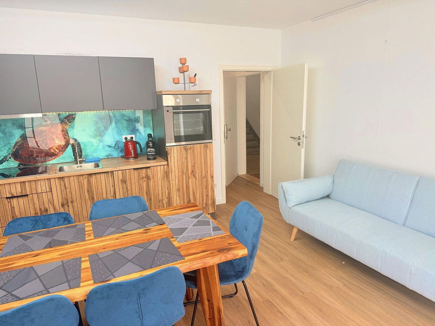 Pronájem bytu 2+1 65 m², Marquardsenstr. 5, Erlangen, Bavorsko Pronájem bytu 2+1 65 m², Marquardsenstr. 5, Erlangen, Bavorsko