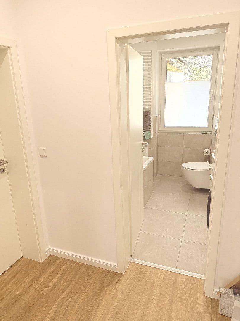Pronájem bytu 2+1 65 m², Marquardsenstr. 5, Erlangen, Bavorsko Pronájem bytu 2+1 65 m², Marquardsenstr. 5, Erlangen, Bavorsko