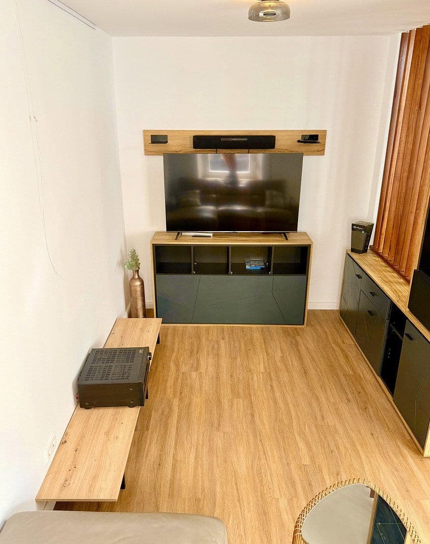 Pronájem bytu 2+1 65 m², Marquardsenstr. 5, Erlangen, Bavorsko Pronájem bytu 2+1 65 m², Marquardsenstr. 5, Erlangen, Bavorsko