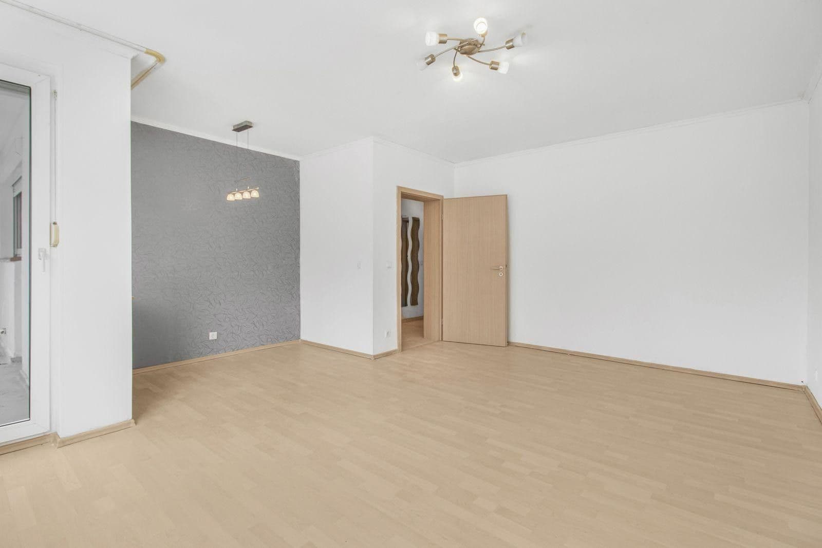 Pronájem bytu 3+1 71 m², Robinsbalje 28, Bremen, Bremen Pronájem bytu 3+1 71 m², Robinsbalje 28, Bremen, Bremen