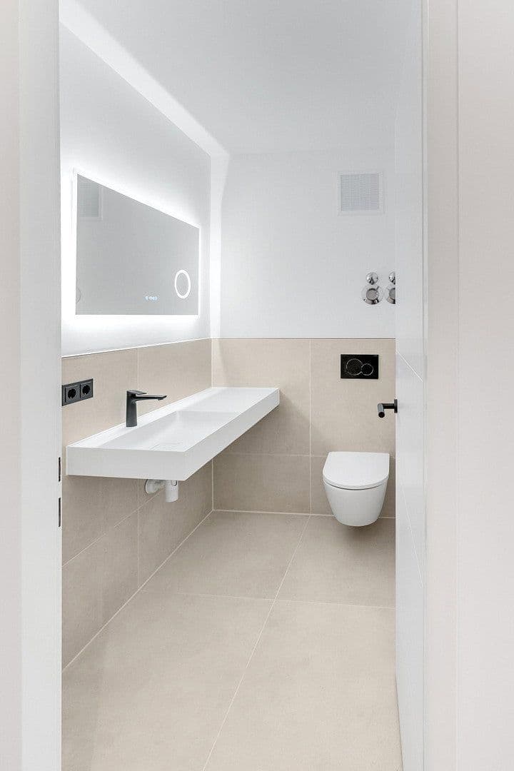 Prodej bytu 3+1 82 m², München, Bavorsko Prodej bytu 3+1 82 m², München, Bavorsko