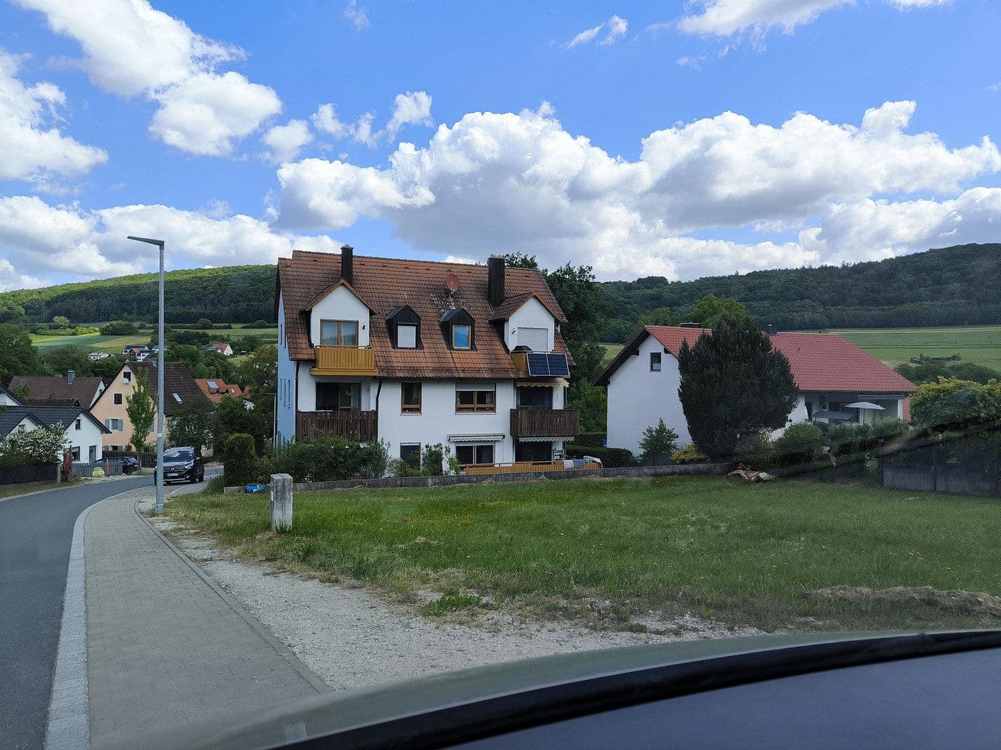 Prodej bytu 3+1 60 m², Offenhausen, Bavorsko Prodej bytu 3+1 60 m², Offenhausen, Bavorsko