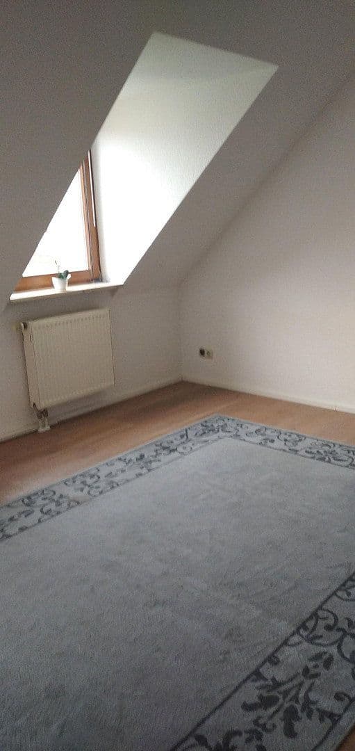 Prodej bytu 3+1 60 m², Offenhausen, Bavorsko Prodej bytu 3+1 60 m², Offenhausen, Bavorsko