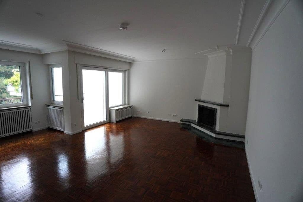 Prodej bytu 3+1 120 m², Kronberg im Taunus, Hessen Prodej bytu 3+1 120 m², Kronberg im Taunus, Hessen
