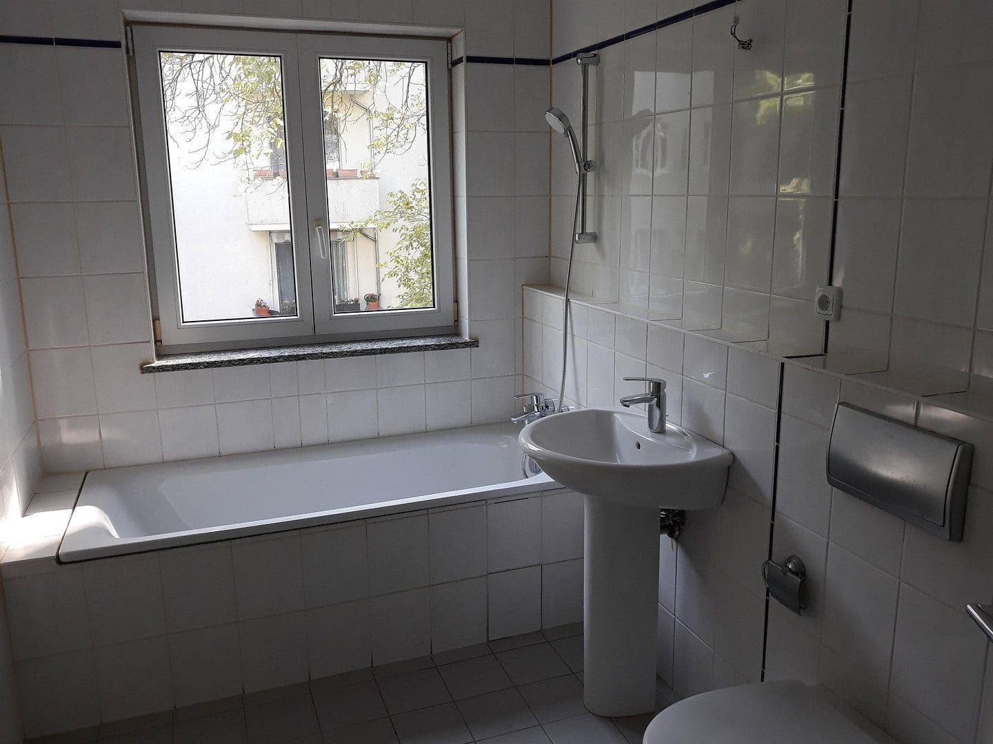 Prodej bytu 2+1 72 m², Büxensteinallee, Berlin, Berlín Prodej bytu 2+1 72 m², Büxensteinallee, Berlin, Berlín