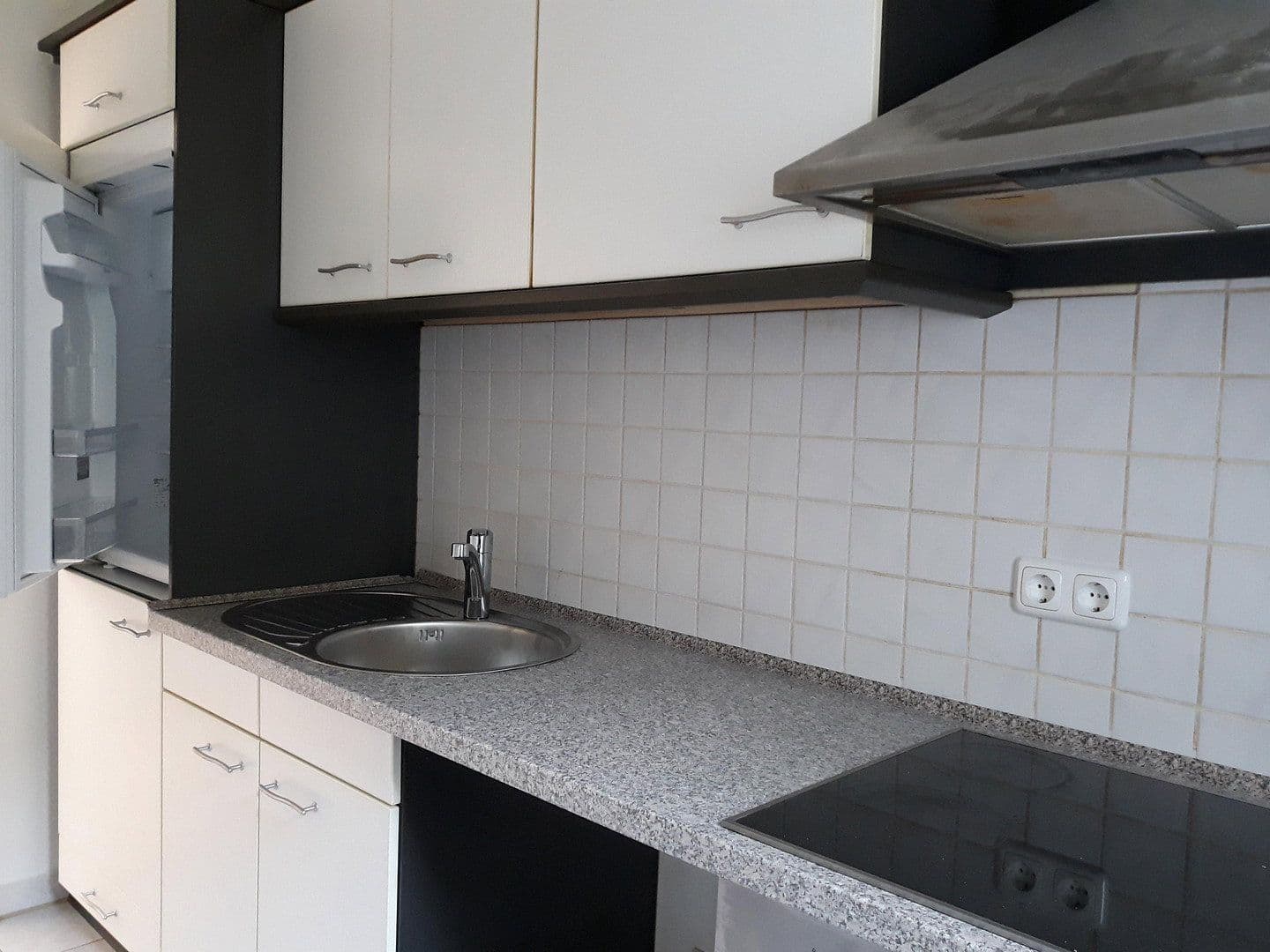 Prodej bytu 2+1 72 m², Büxensteinallee, Berlin, Berlín Prodej bytu 2+1 72 m², Büxensteinallee, Berlin, Berlín