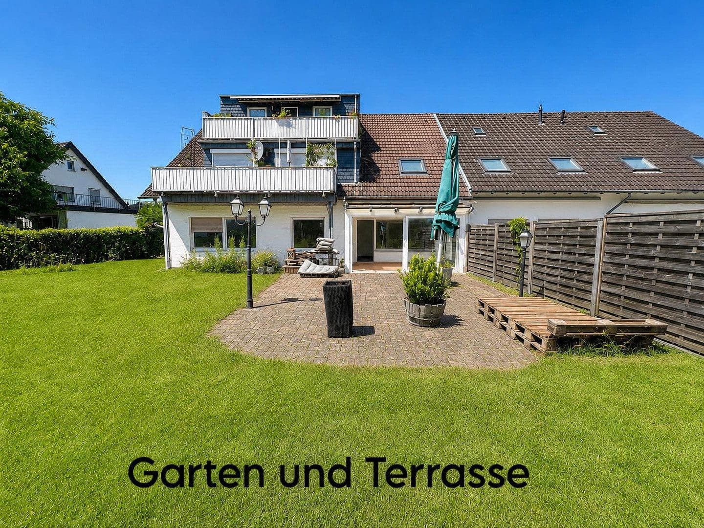Prodej bytu 3+1 135 m², Hackenberg 16, Remscheid-Lennep, Severní Porýní-Vestfálsko Prodej bytu 3+1 135 m², Hackenberg 16, Remscheid-Lennep, Severní Porýní-Vestfálsko