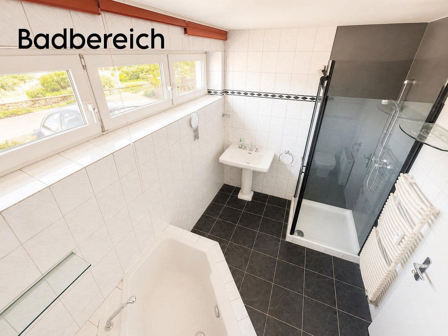 Prodej bytu 3+1 135 m², Hackenberg 16, Remscheid-Lennep, Severní Porýní-Vestfálsko Prodej bytu 3+1 135 m², Hackenberg 16, Remscheid-Lennep, Severní Porýní-Vestfálsko