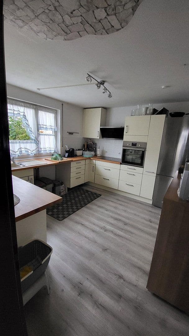 Prodej domu 178 m², pozemek 759 m², Oberasbach, Bavorsko Prodej domu 178 m², pozemek 759 m², Oberasbach, Bavorsko
