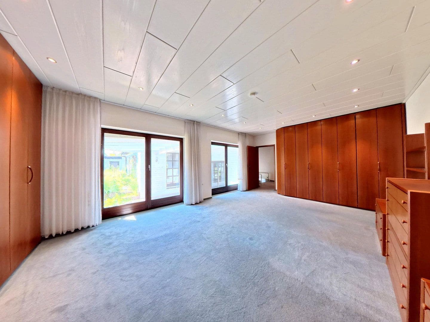 Pronájem domu 232 m², pozemek 180 m², Neustadt am Rübenberge, Dolní Sasko Pronájem domu 232 m², pozemek 180 m², Neustadt am Rübenberge, Dolní Sasko