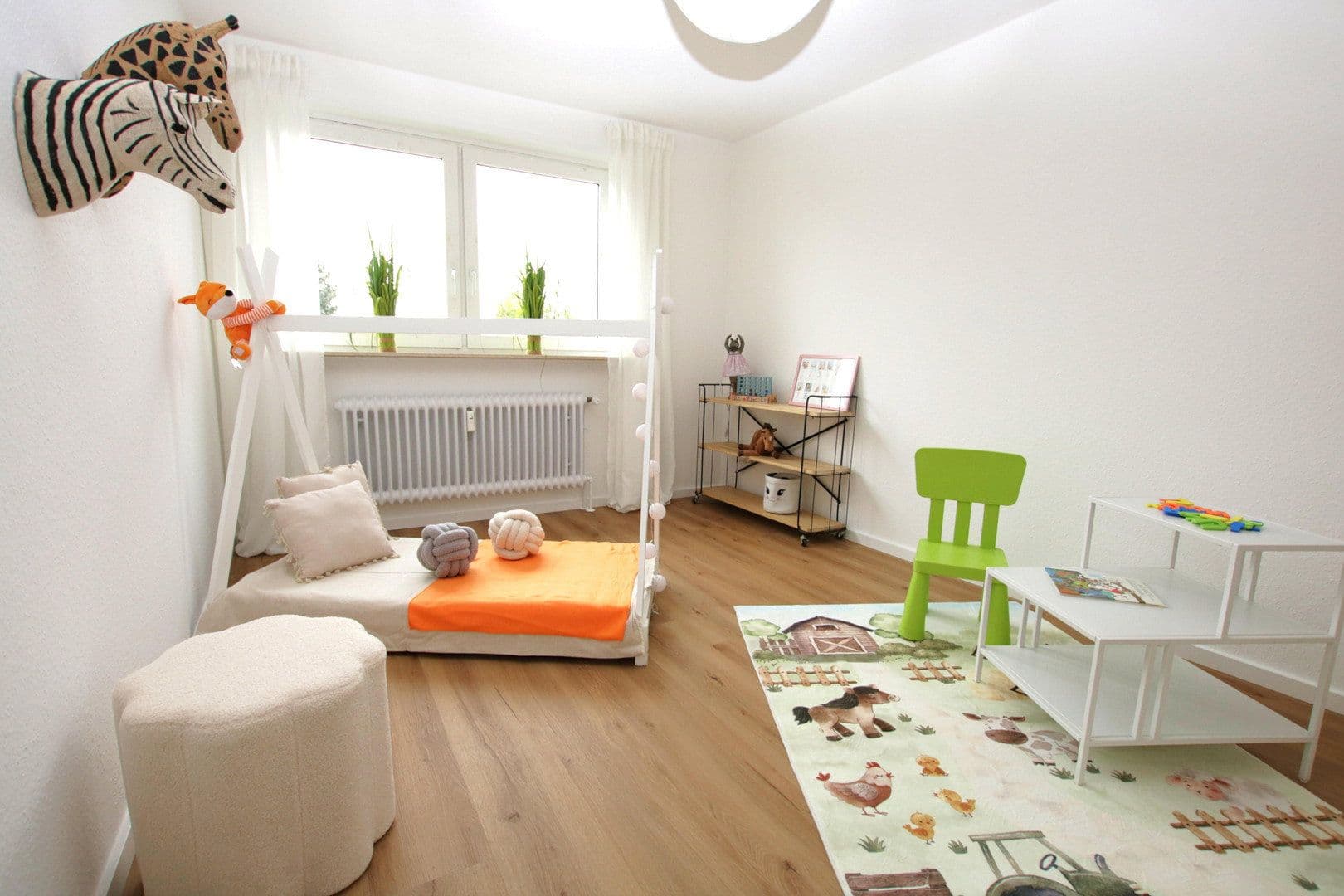 Pronájem bytu 4+1 90 m², Am Promenadenweg 11, Bad Nauheim, Hessen Pronájem bytu 4+1 90 m², Am Promenadenweg 11, Bad Nauheim, Hessen