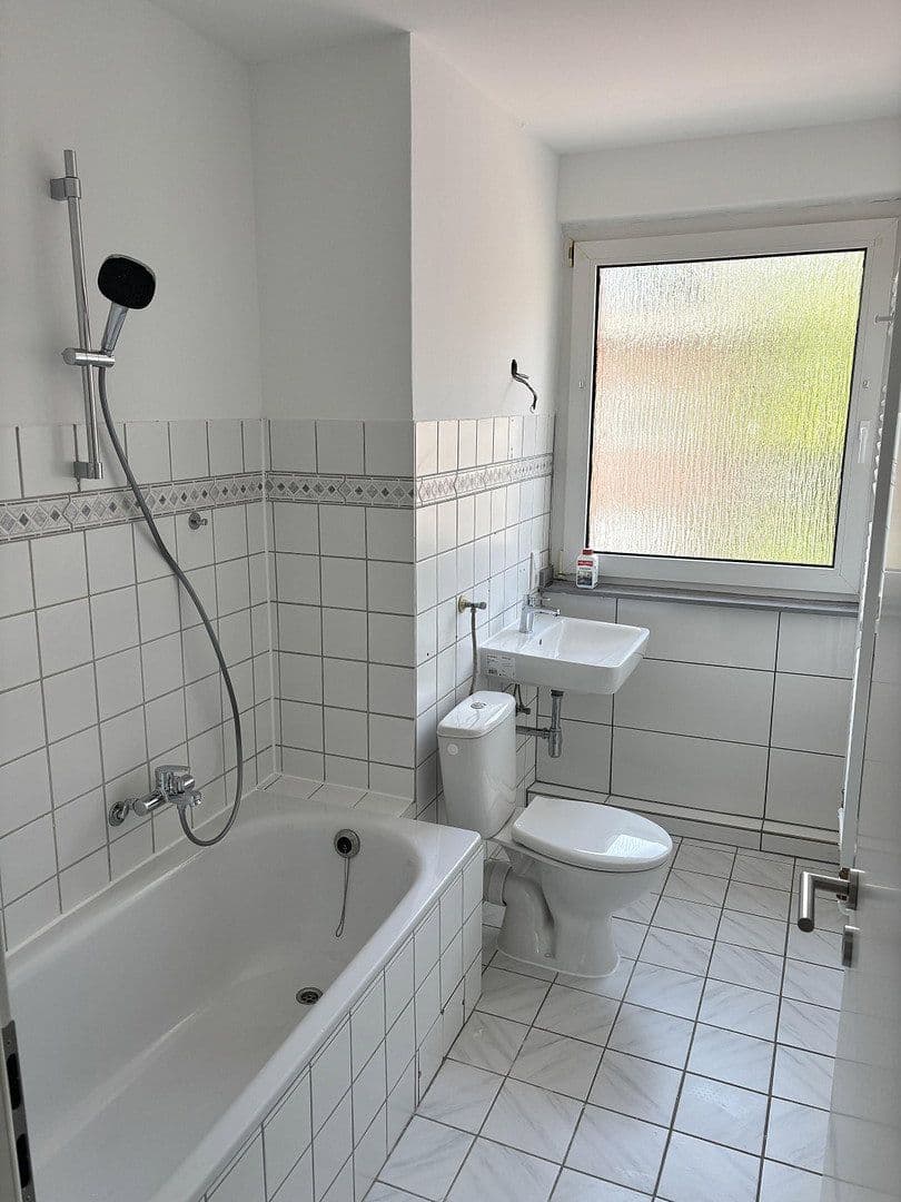 Pronájem bytu 2+1 54 m², Marktstraße 3, Cáchy, Severní Porýní-Vestfálsko Pronájem bytu 2+1 54 m², Marktstraße 3, Cáchy, Severní Porýní-Vestfálsko