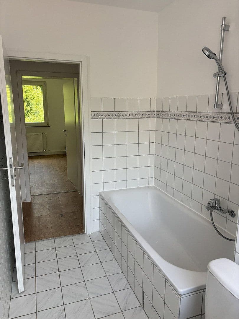 Pronájem bytu 2+1 54 m², Marktstraße 3, Cáchy, Severní Porýní-Vestfálsko Pronájem bytu 2+1 54 m², Marktstraße 3, Cáchy, Severní Porýní-Vestfálsko