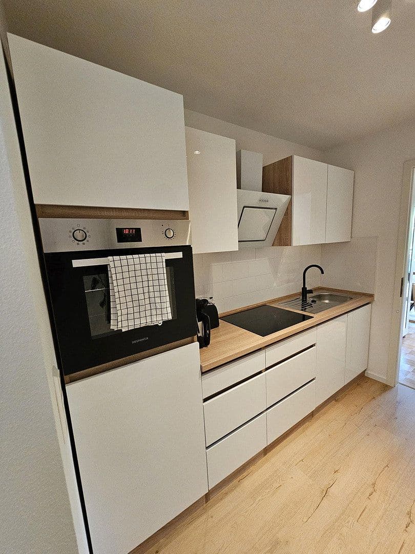 Pronájem bytu 11 m², Piesporter Straße 25, Berlin, Berlín Pronájem bytu 11 m², Piesporter Straße 25, Berlin, Berlín