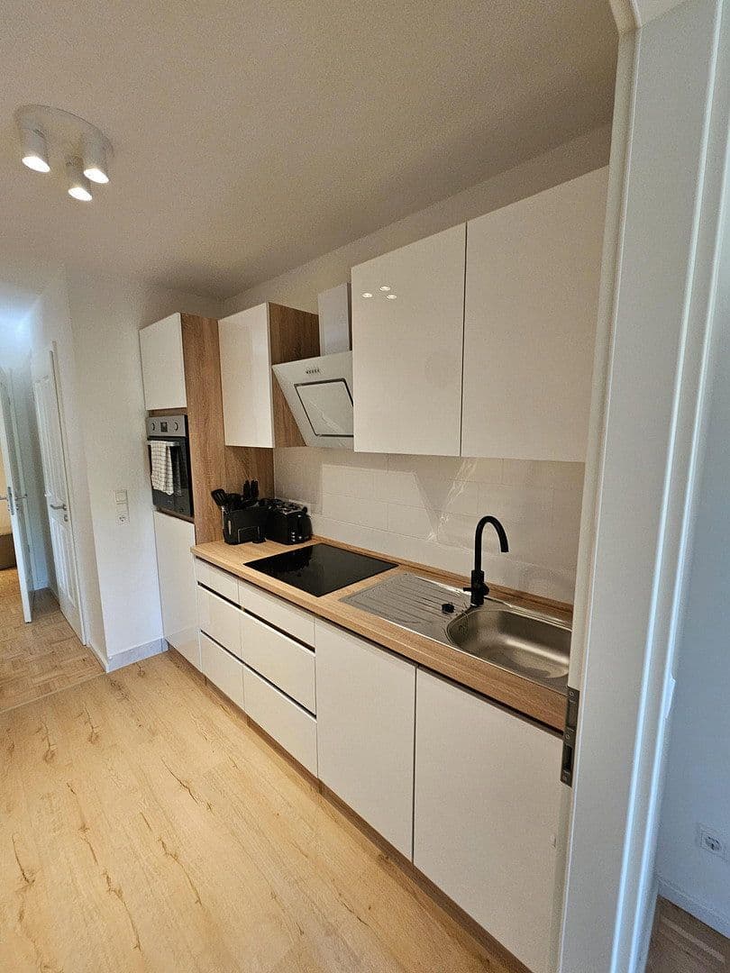 Pronájem bytu 11 m², Piesporter Straße 25, Berlin, Berlín Pronájem bytu 11 m², Piesporter Straße 25, Berlin, Berlín