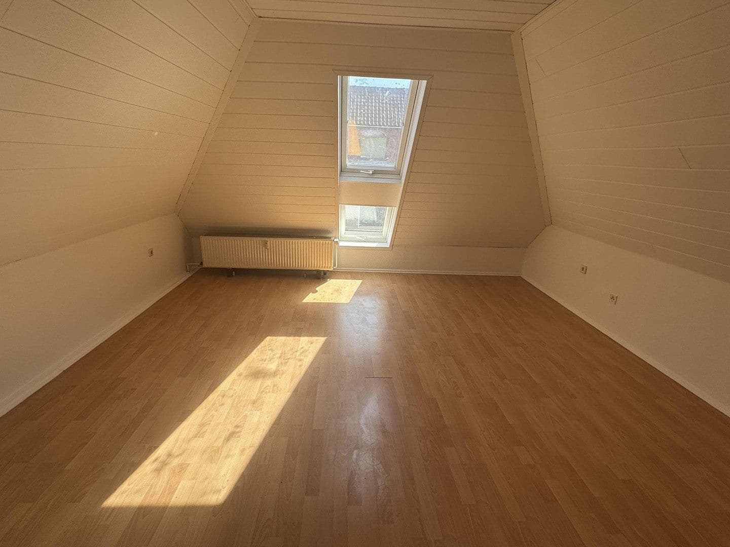Pronájem bytu 2+1 50 m², Zum Oberntor 36, Springe, Dolní Sasko Pronájem bytu 2+1 50 m², Zum Oberntor 36, Springe, Dolní Sasko