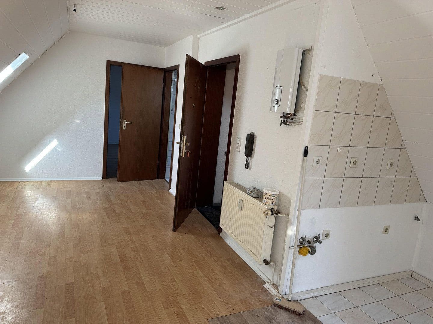Pronájem bytu 2+1 50 m², Zum Oberntor 36, Springe, Dolní Sasko Pronájem bytu 2+1 50 m², Zum Oberntor 36, Springe, Dolní Sasko