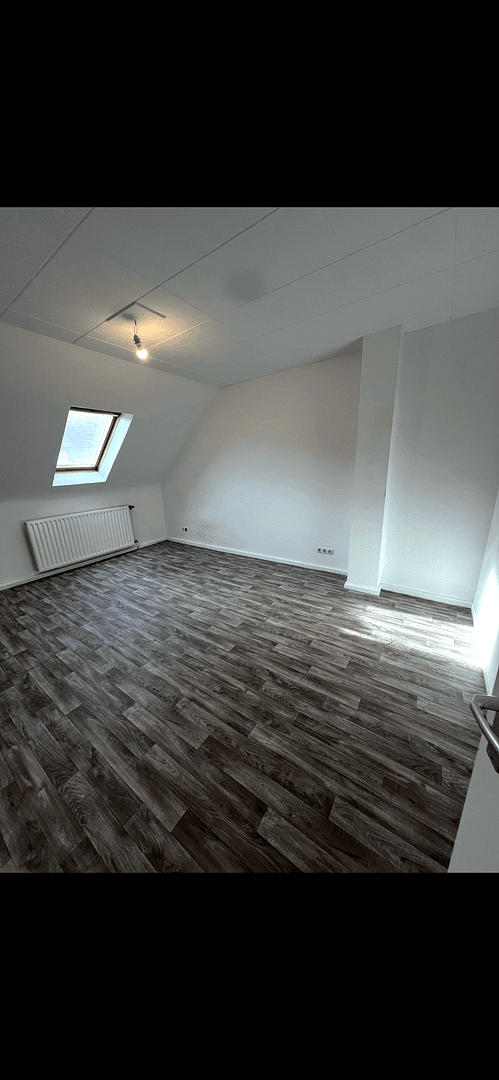 Pronájem bytu 2+kk 70 m², Hochstr. 108, Hagen, Severní Porýní-Vestfálsko Pronájem bytu 2+kk 70 m², Hochstr. 108, Hagen, Severní Porýní-Vestfálsko