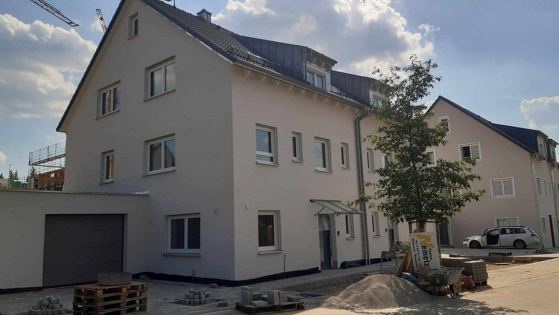 Pronájem domu 170 m², pozemek 330 m², Rohrbach/Ilm, Bavorsko Pronájem domu 170 m², pozemek 330 m², Rohrbach/Ilm, Bavorsko
