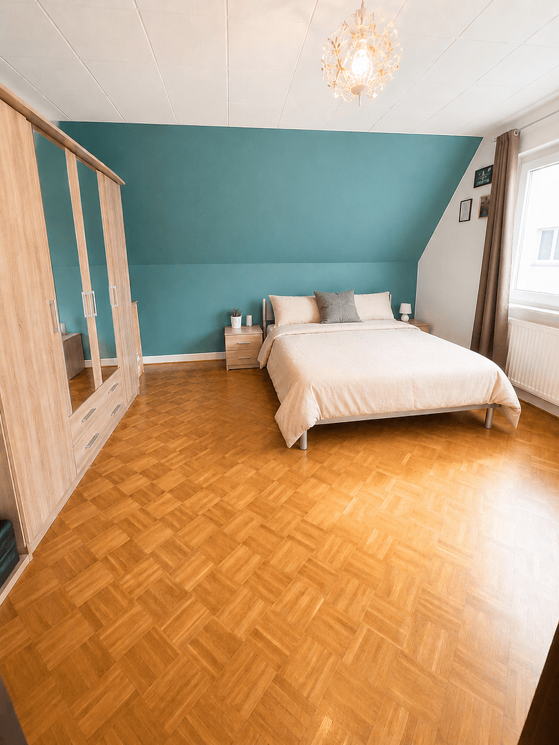 Prodej bytu 2+1 40 m², Biedenkopfer Straße, Siegen, Severní Porýní-Vestfálsko Prodej bytu 2+1 40 m², Biedenkopfer Straße, Siegen, Severní Porýní-Vestfálsko
