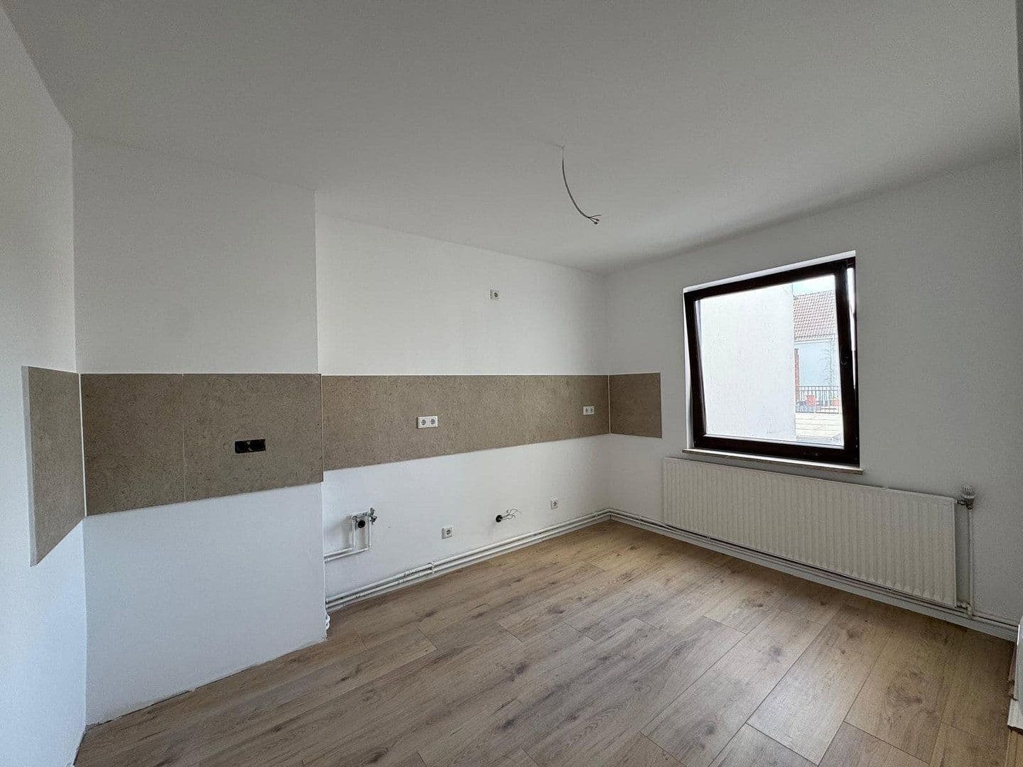 Pronájem bytu 2+1 53 m², Föhrenstraße 27, Bremen, Bremen Pronájem bytu 2+1 53 m², Föhrenstraße 27, Bremen, Bremen